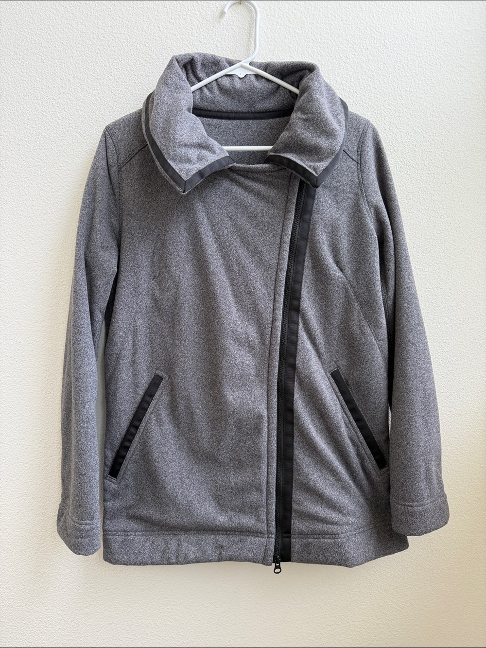 Lululemon Moto Gray Fleece Lined Thick Full Zip Sweater Jacket Size 6